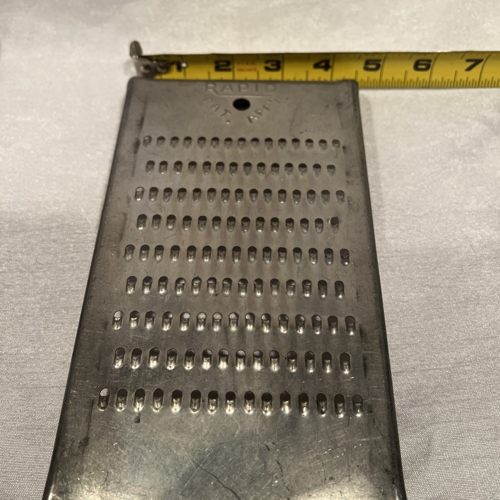 Vintage RAPID Brand Metal Cheese‎ Grater Shredder 8" X 4" Tall Kitchen Decor - Picture 5 of 5